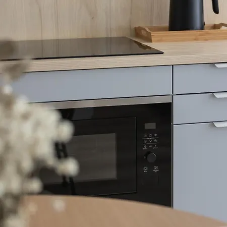 Daire Cosmic Latte - Luxury Studio With Ac - Podgorze *