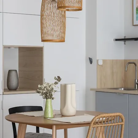 Cosmic Latte - Luxury Studio With Ac - Podgorze